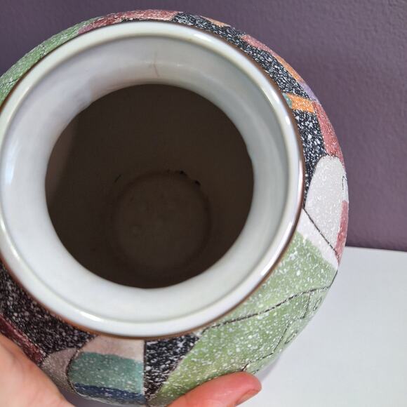 Vintage large 90s wide vase Asian geometric print - Picture 7 of 8